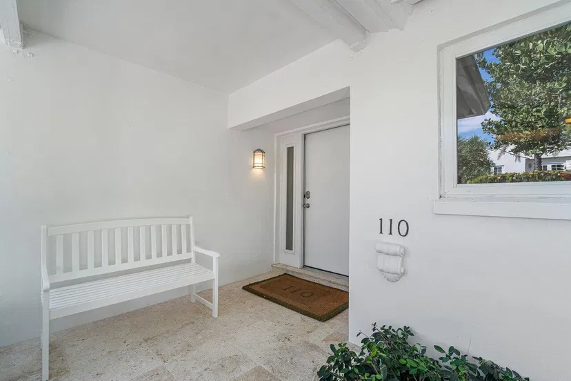 110 Seagate Road — photo 2