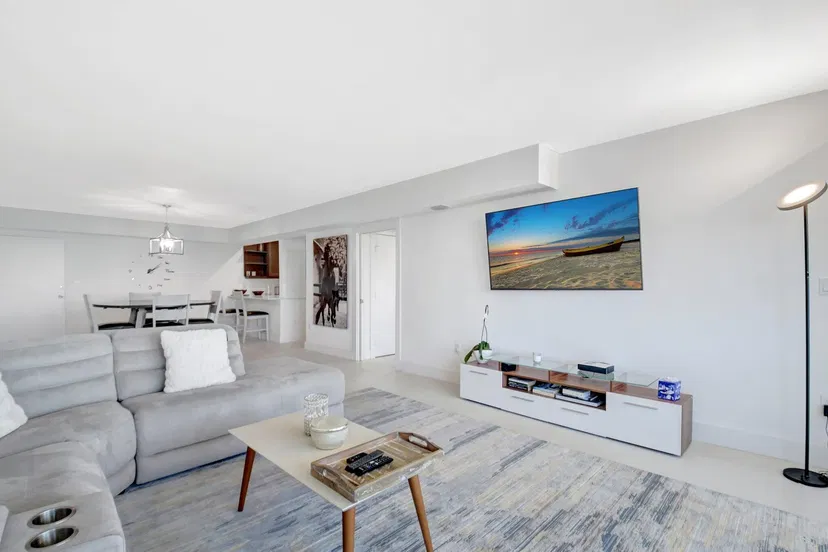 2773 S Ocean Boulevard #514 — photo 4