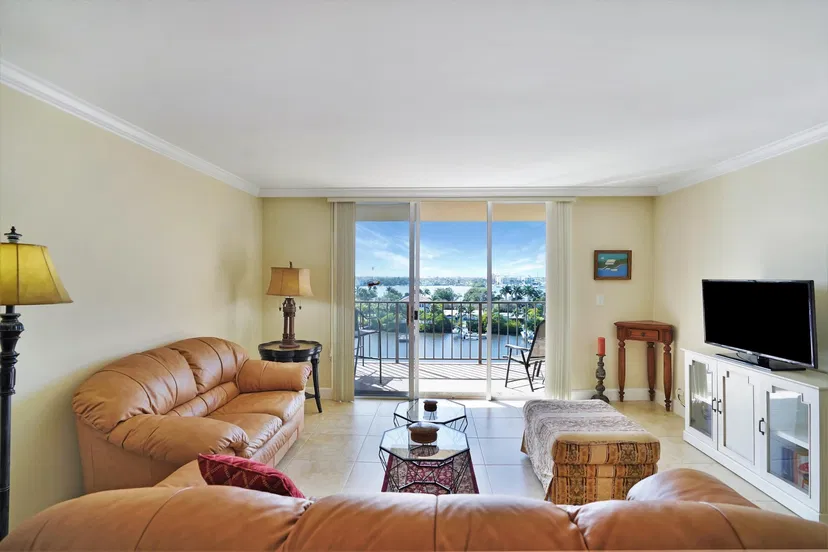 3581 S Ocean Boulevard #8f — photo 3