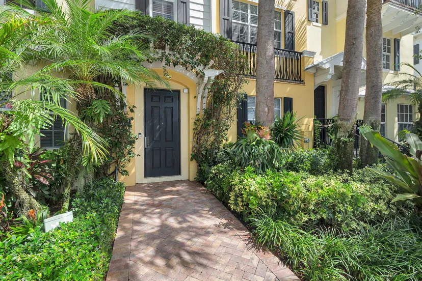 Sold Feb 2026 · 307 Flamingo Drive, West Palm Beach