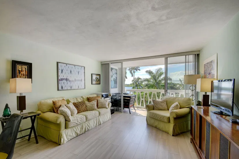 2505 S Ocean 4030 Boulevard #403 — photo 3