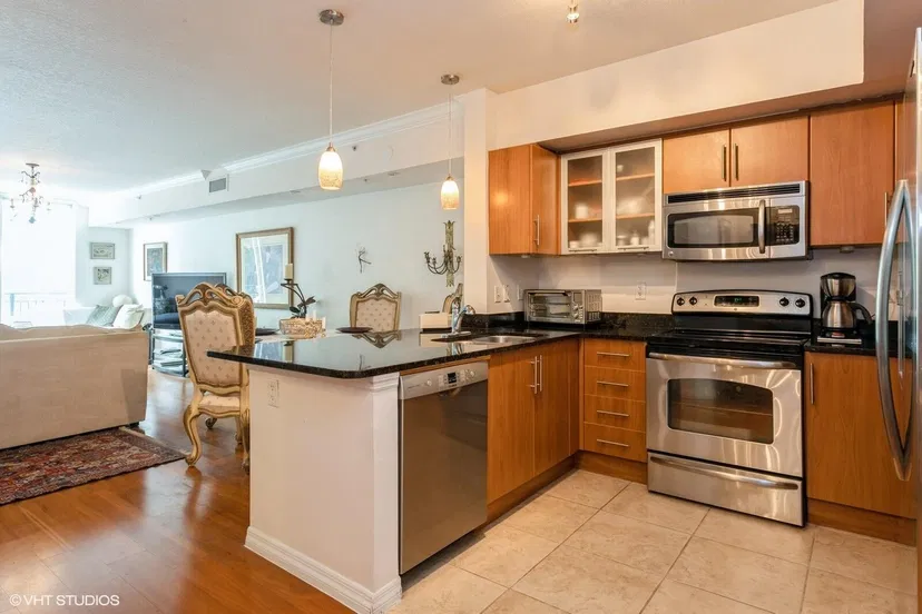 Sold Oct 2025 · 600 S Dixie Highway 309, West Palm Beach