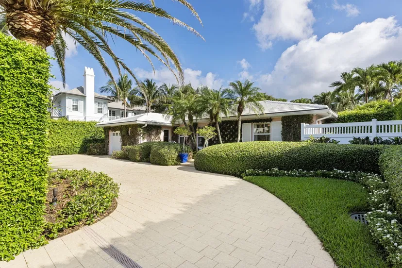 241 Orange Grove Road — photo 3