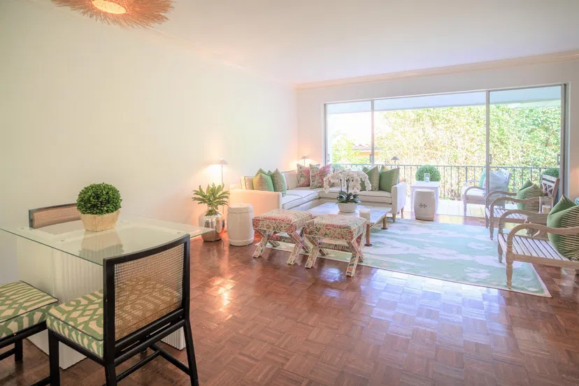 320 Chilean Avenue #6 — photo 4