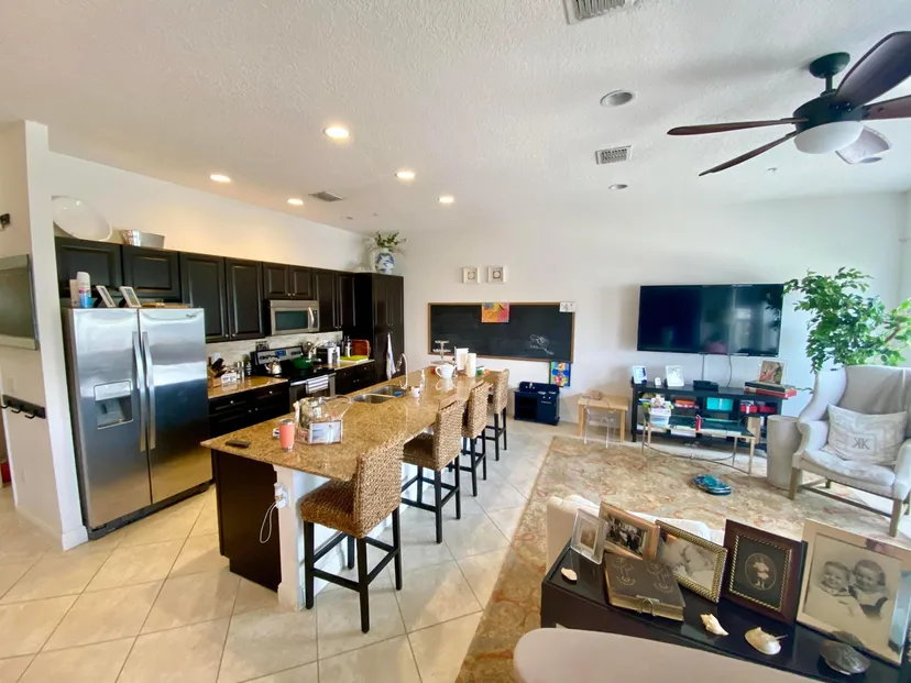 Sold Jun 2021 · 3612 S Dixie Highway, West Palm Beach