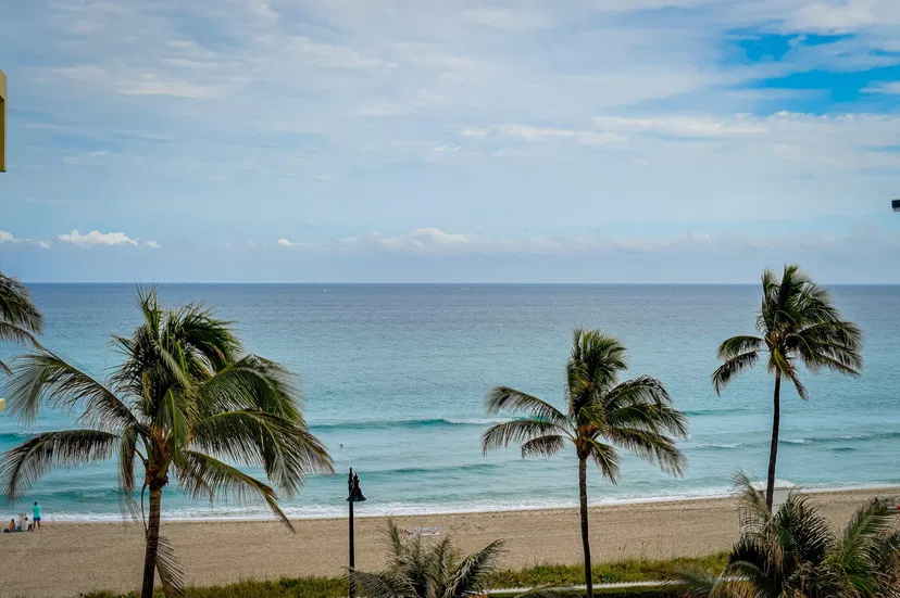 330 S Ocean Boulevard #5b — photo 2