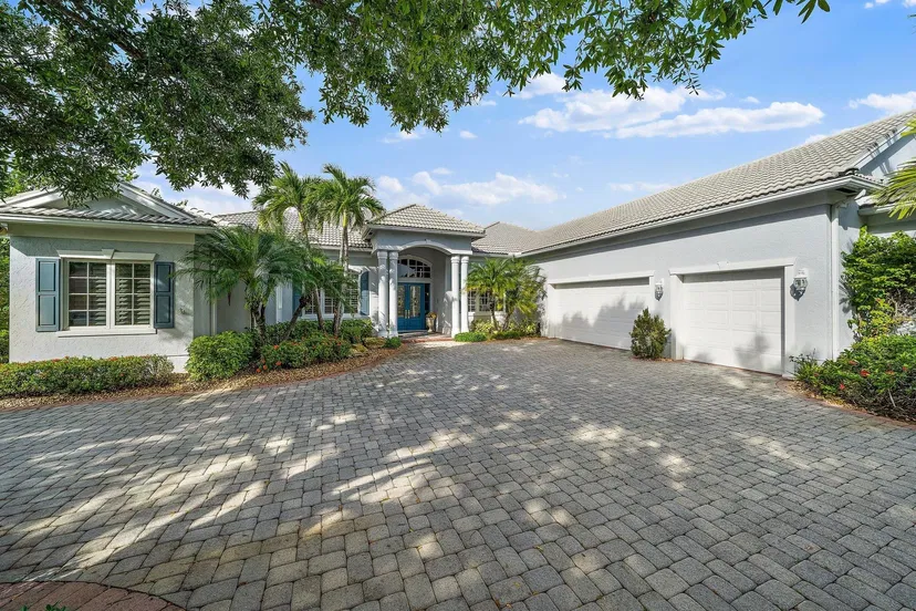 Sold Jan 2021 · 4697 SE Waterford Drive, Stuart