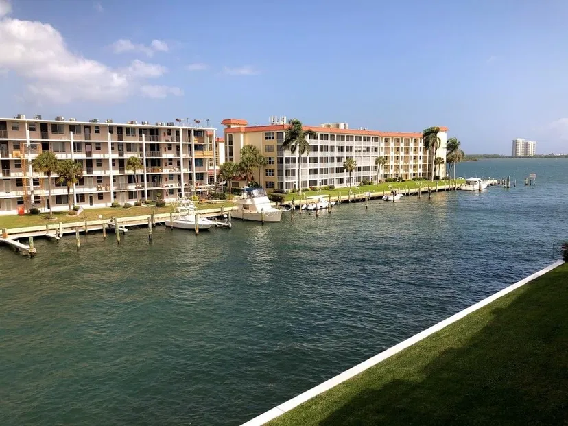 Sold Sep 2020 · 125 Shore Court 304b, North Palm Beach