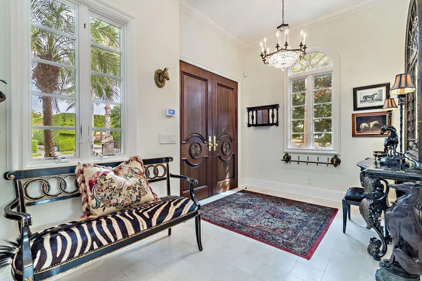 444 Brazilian Avenue — photo 3