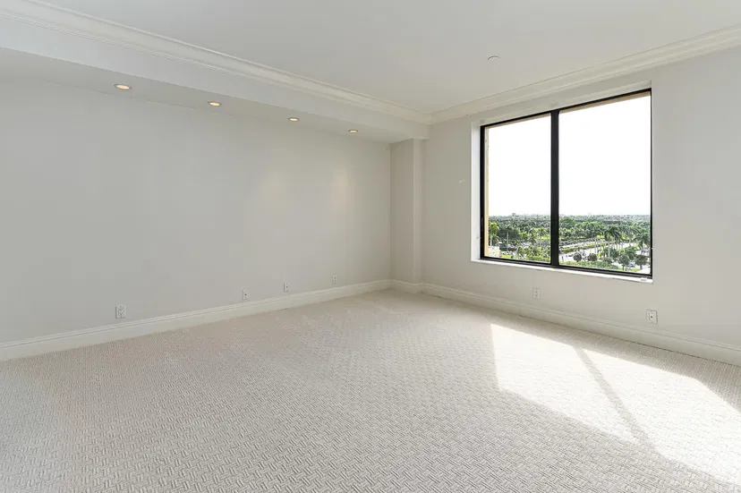150 Bradley Place #713 — photo 3