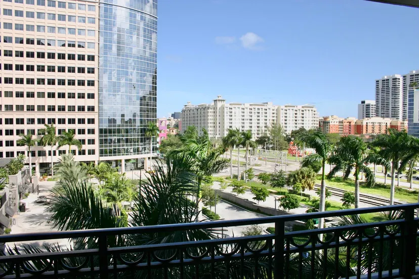 Sold Dec 2019 · 550 Okeechobee Boulevard 506, West Palm Beach