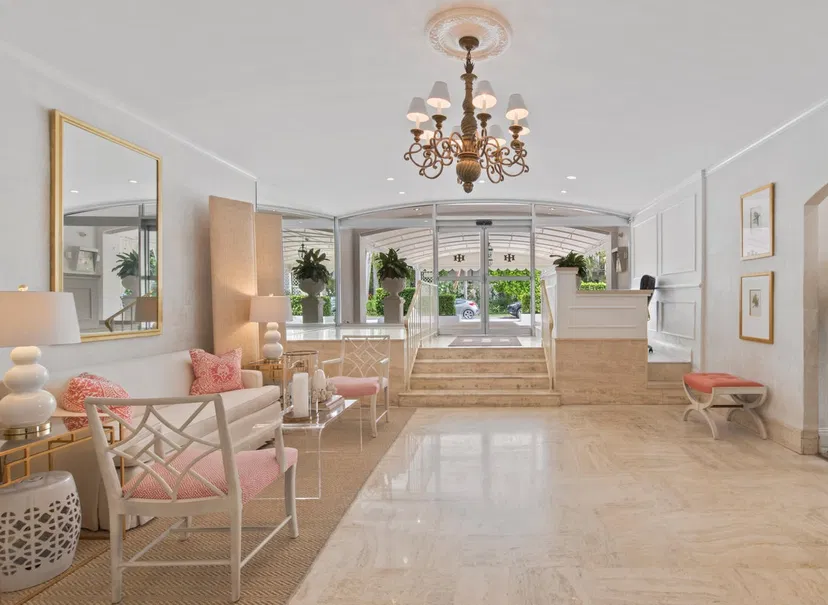 354 Chilean Avenue #3c — photo 4