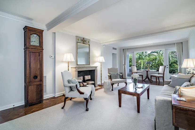 455 Australian Avenue #3b — photo 3