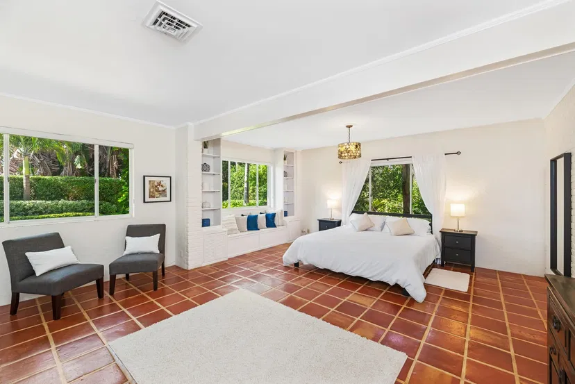 217 Debra Lane — photo 4