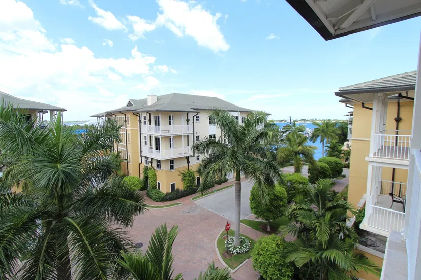Sold Jan 2020 · 3940 N Flagler Drive 401, West Palm Beach
