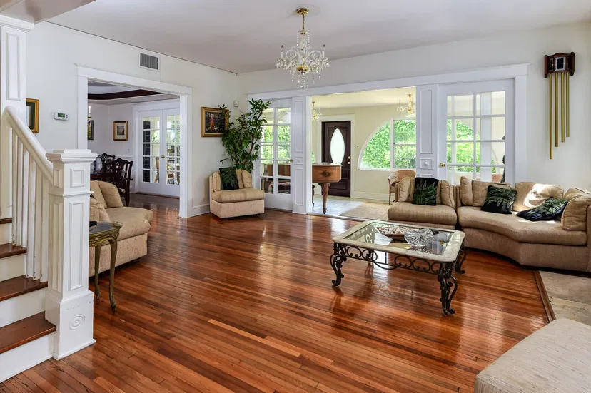 400 Seaspray Avenue — photo 4