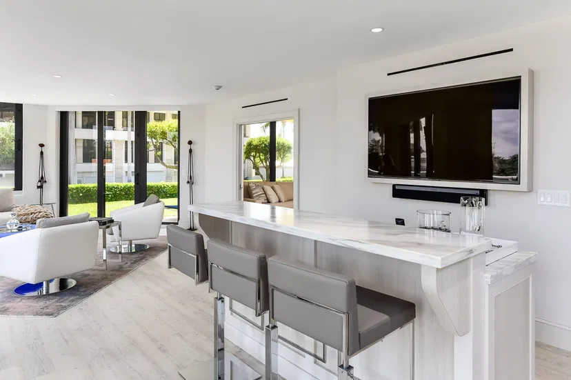 200 Bradley Place #101 — photo 4