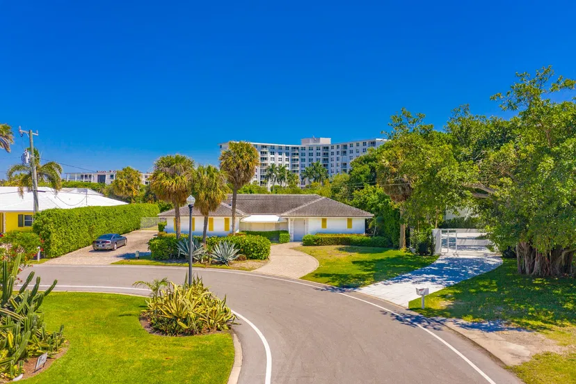 2291 Ibis Isle Road E — photo 5