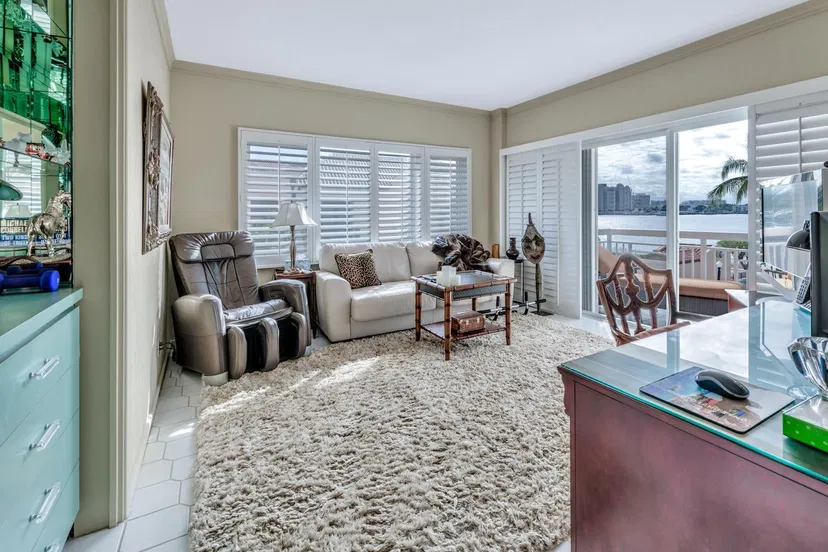 250 Bradley Place #308 — photo 3