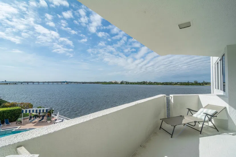 2773 S Ocean Boulevard #302 — photo 3