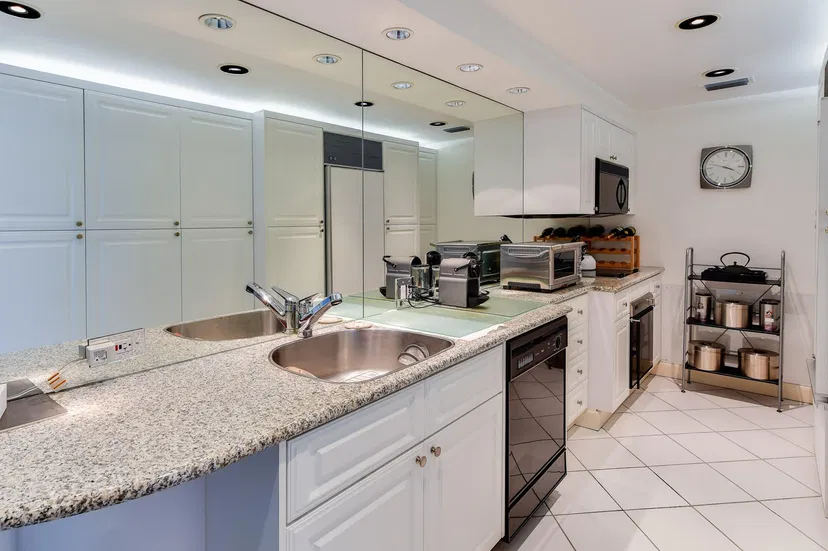 130 Sunrise Avenue #Ph-9 — photo 5