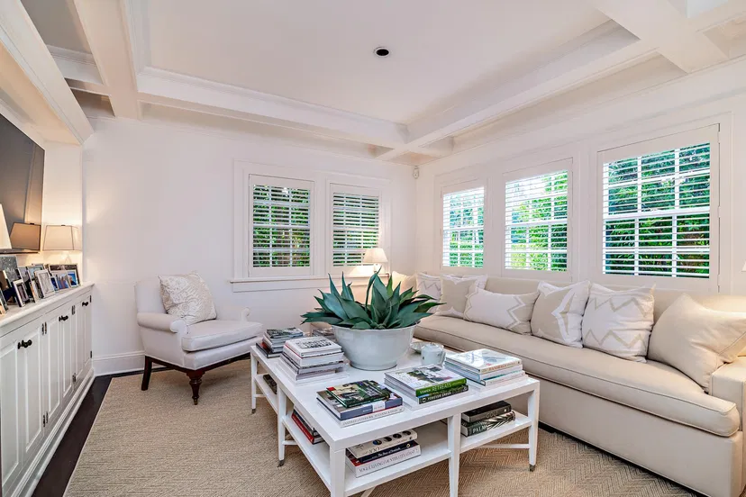 146 Seaspray Avenue — photo 4