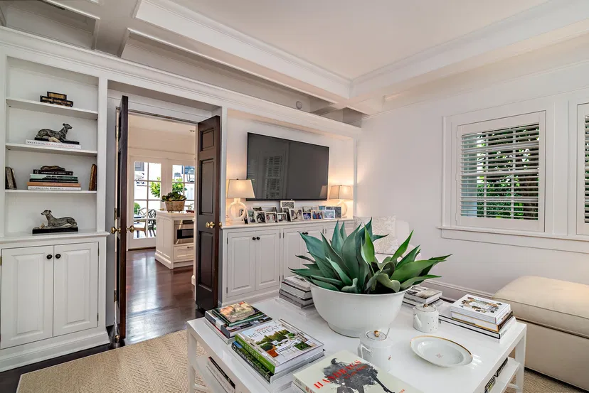 146 Seaspray Avenue — photo 5