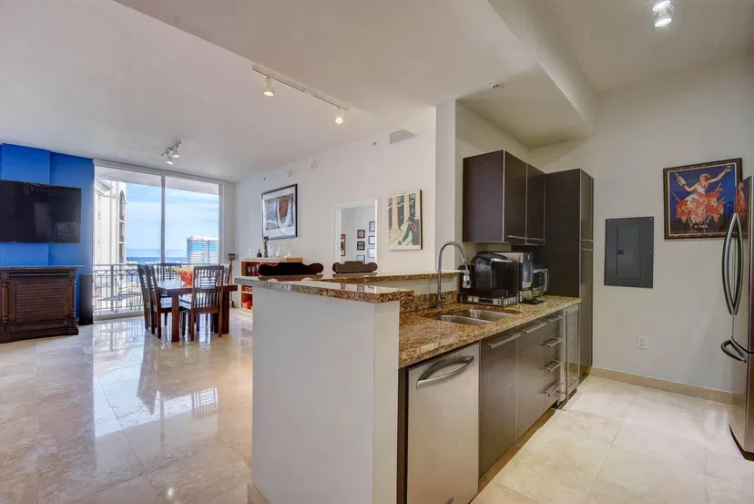 Sold Aug 2019 · 550 Okeechobee Boulevard Lph-13, West Palm Beach
