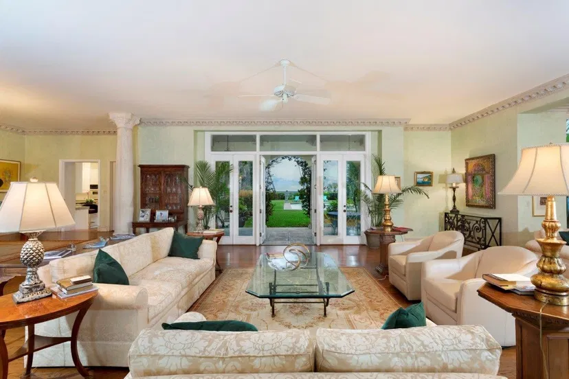 1519 N Ocean Way — photo 4