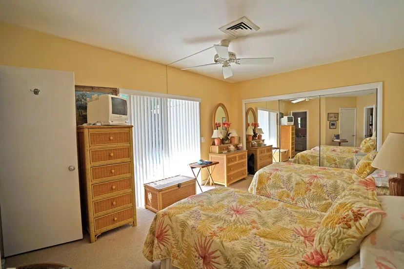 240 Osceola Way — photo 5
