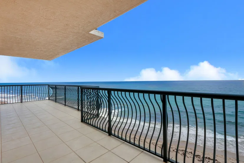 Sold Oct 2019 · 5150 N Ocean Drive 1001, Singer Island