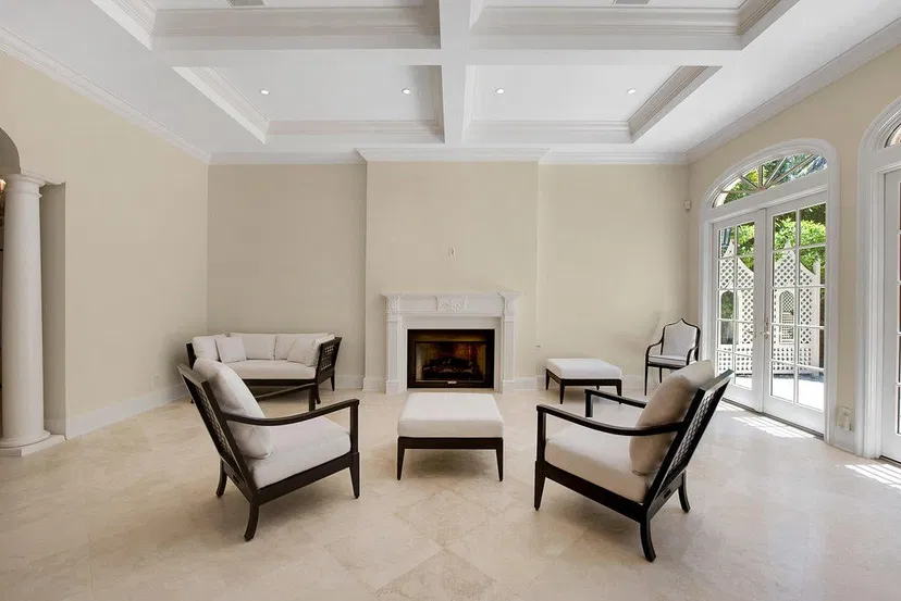444 Brazilian Avenue — photo 4