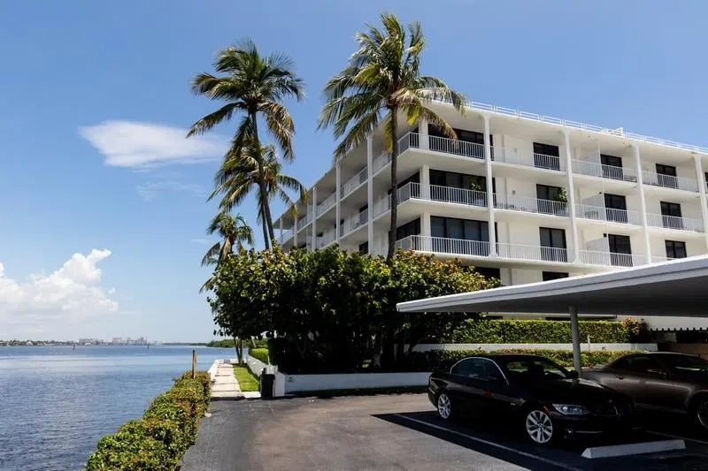 2150 Ibis Isle Road #Ph 4 — photo 3