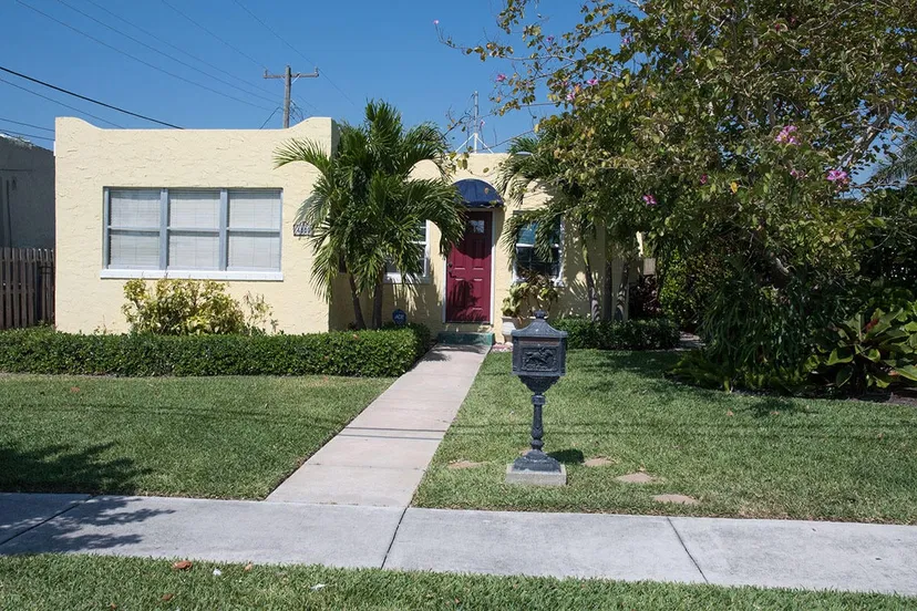 Sold Jun 2018 · 4809 Garden Avenue, West Palm Beach