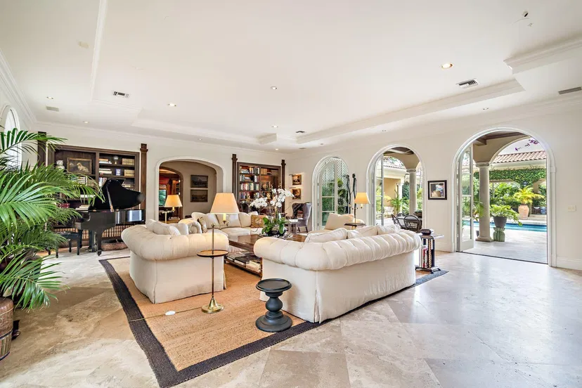 226 Via Las Brisas — photo 4