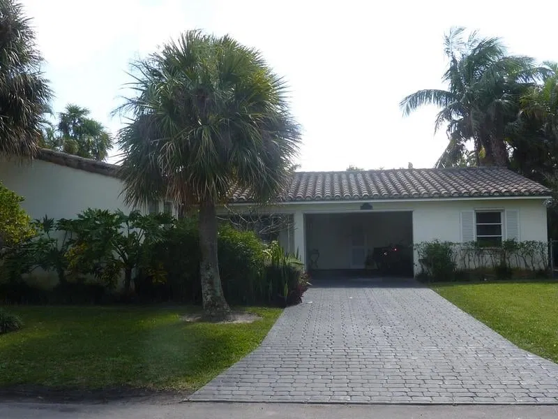 218 Debra Lane — photo 3