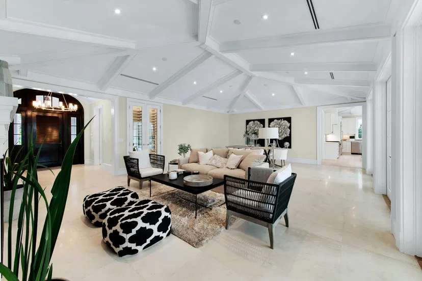 216 Sandpiper Drive — photo 3