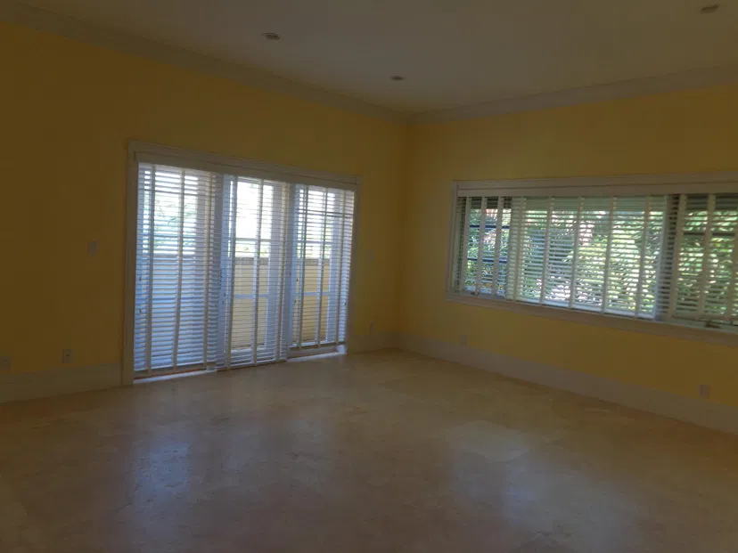 330 Brazilian Avenue — photo 5