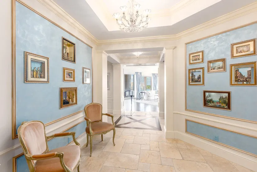 Sold Feb 2018 · 622 N Flagler Drive 504, West Palm Beach