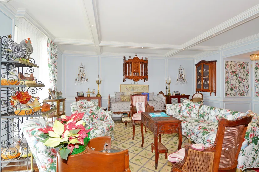 170 Chilean Avenue #5b — photo 4