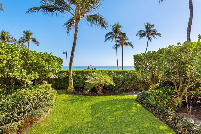 300 S Ocean Boulevard #1b — photo 2