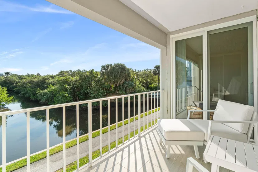2195 Ibis Isle Road #6 — photo 3