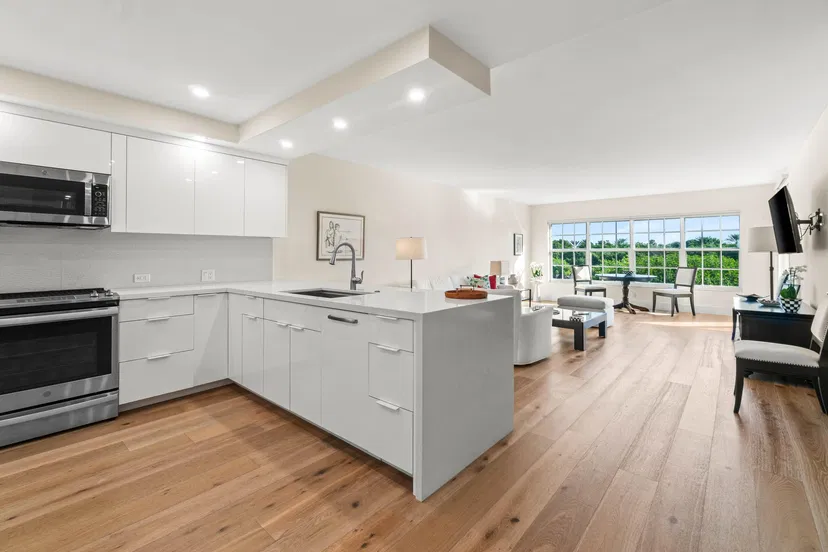 2195 Ibis Isle Road #6 — photo 4
