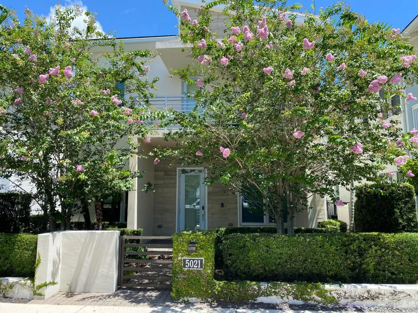 Sold May 2026 · 5021 Grandiflora Road, Palm Beach Gardens