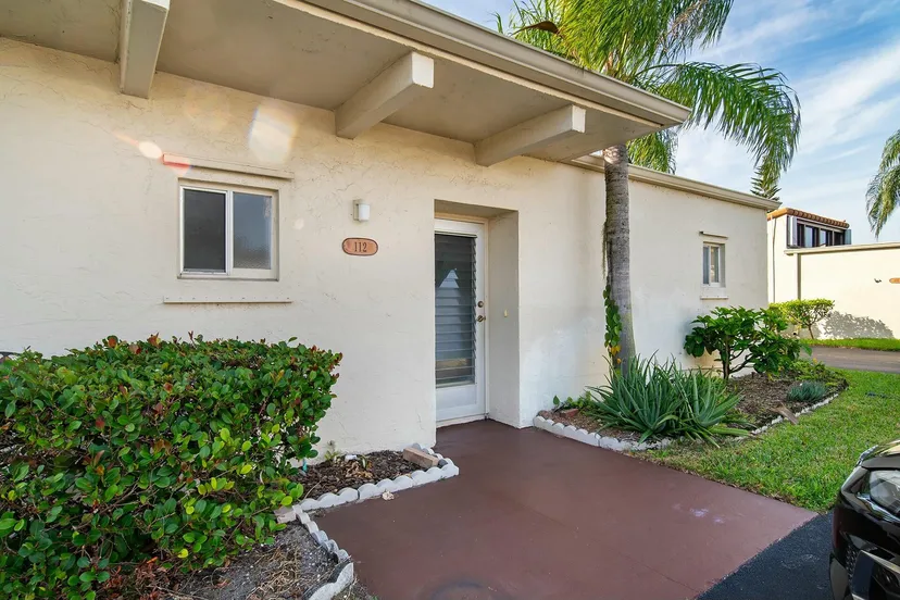 Sold Apr 2025 · 2541 Boundbrook Boulevard 112, West Palm Beach