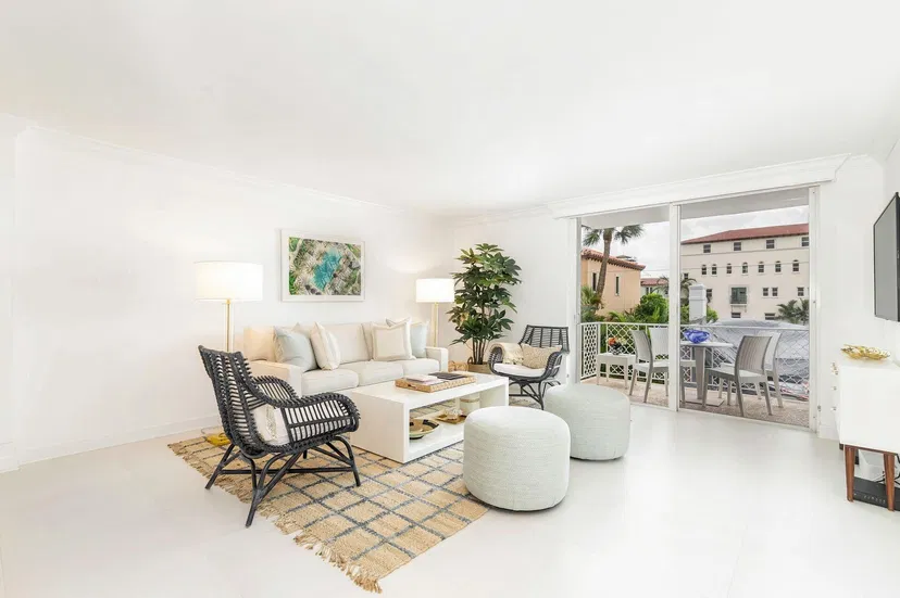 354 Chilean Avenue #3b — photo 4