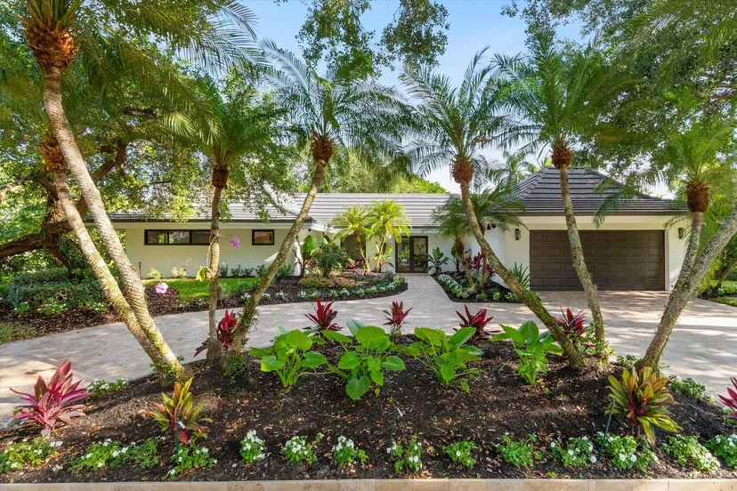 Sold Jul 2024 · 2824 Banyan Boulevard Circle NW, Boca Raton