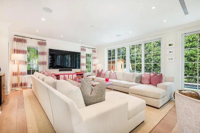 245 Atlantic Avenue — photo 3