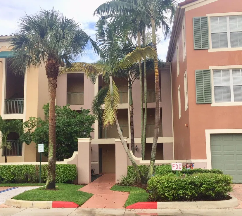 Sold Aug 2019 · 11740 Saint Andrews Place 103, Wellington