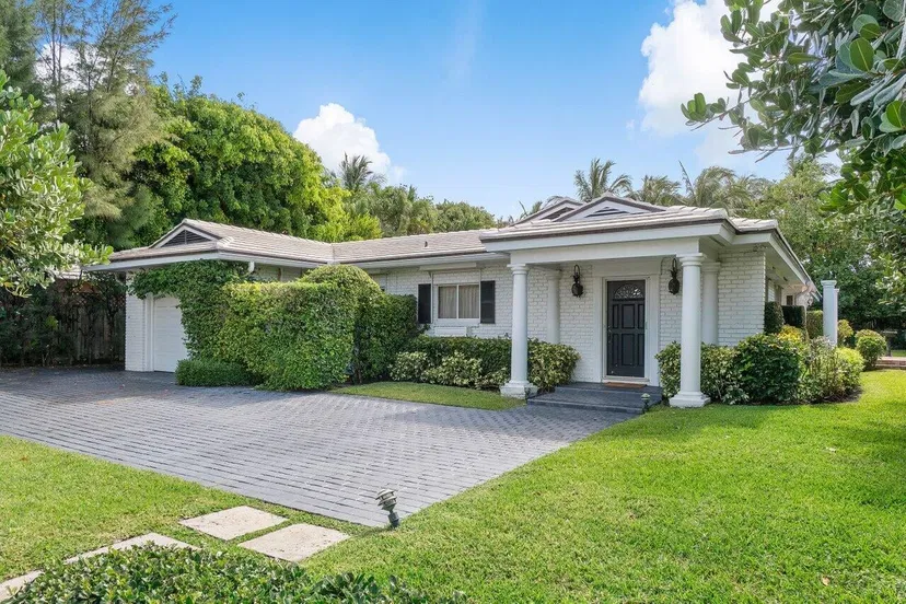 1287 N Ocean Way — photo 4